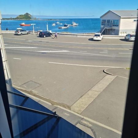 Modern & Cosy Studio Unit On Island Bay Beachfront Wellington Exterior photo